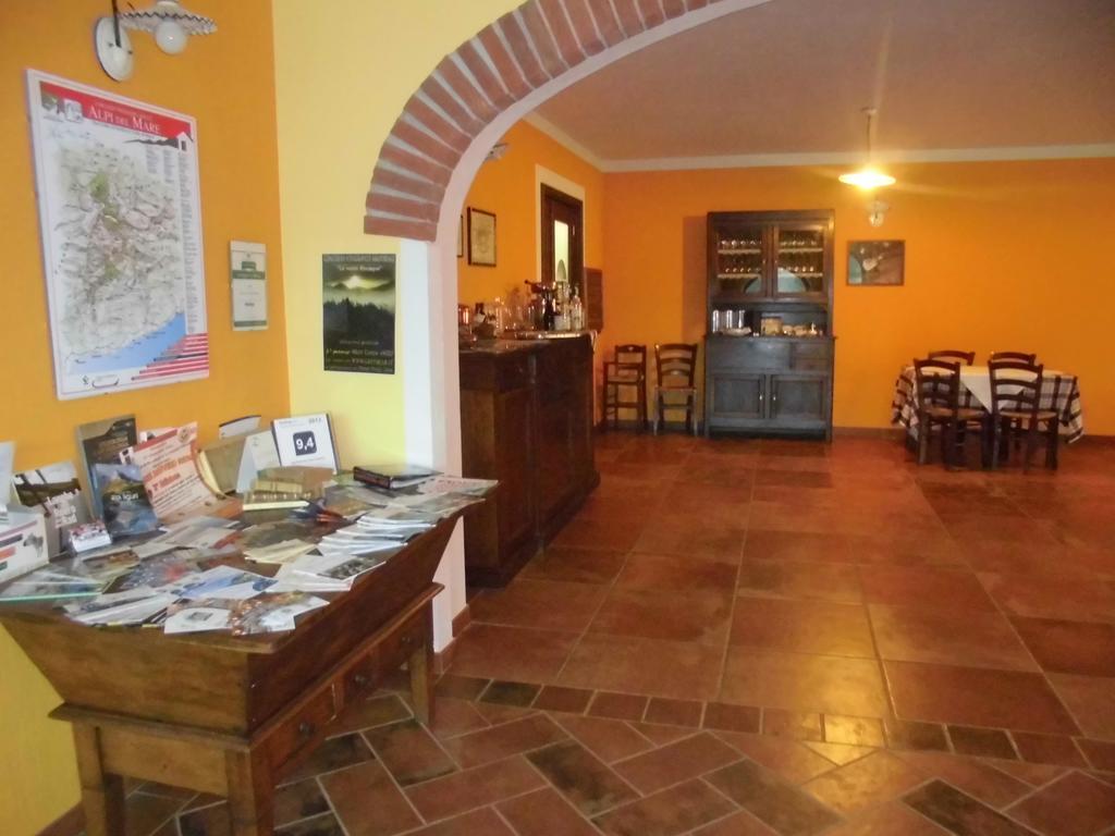 Agriturismo Bio-Ecologico Sant'Isidoro Roccaforte Mondovì Exterior foto